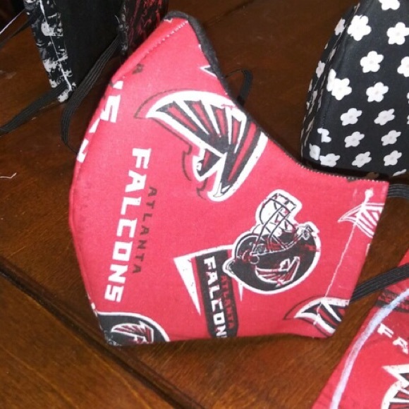 Mask - Picture 3 of 6